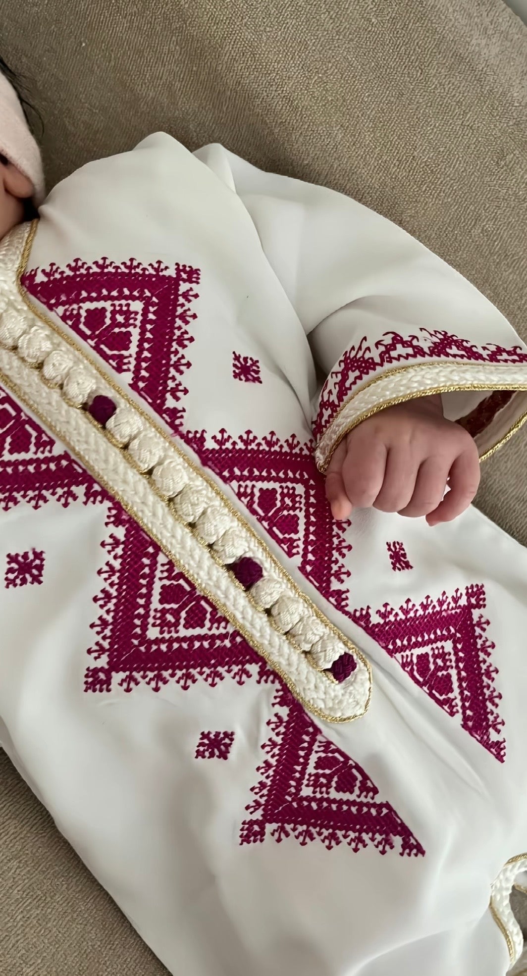 Grenouillère crème tarz fassi fushia