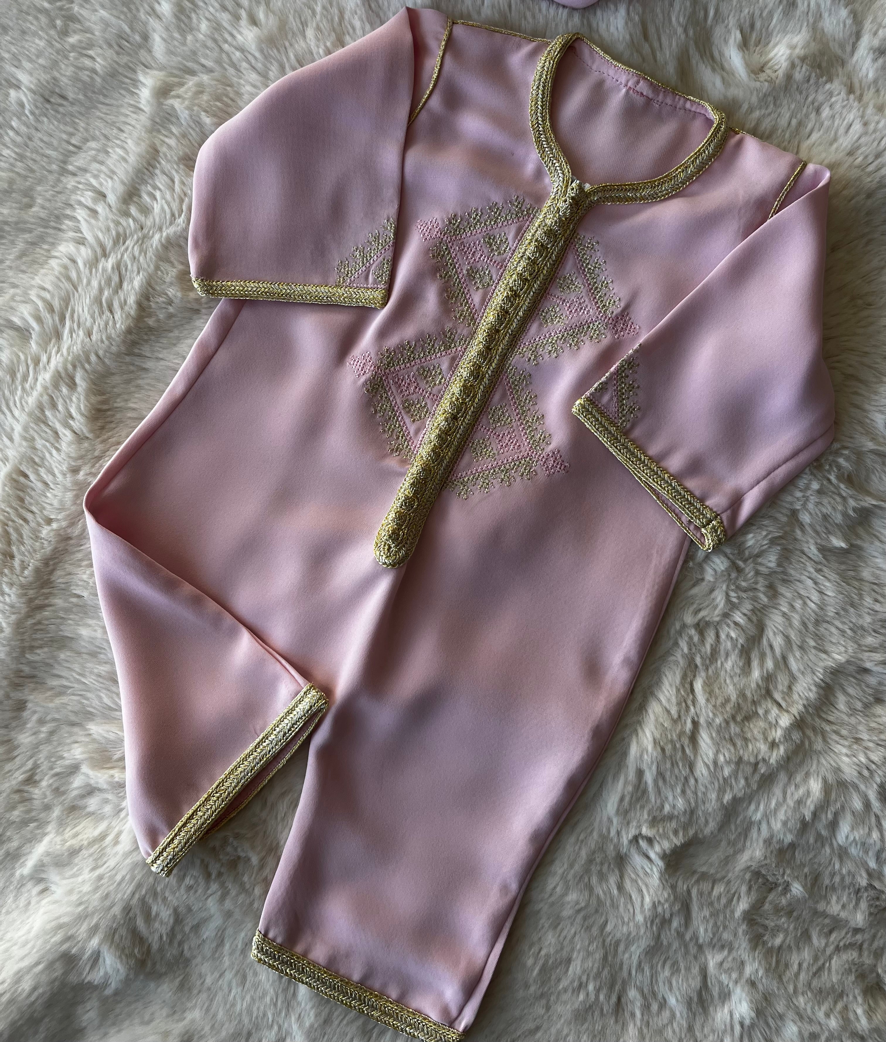 Grenouillère brodée Safia baby pink