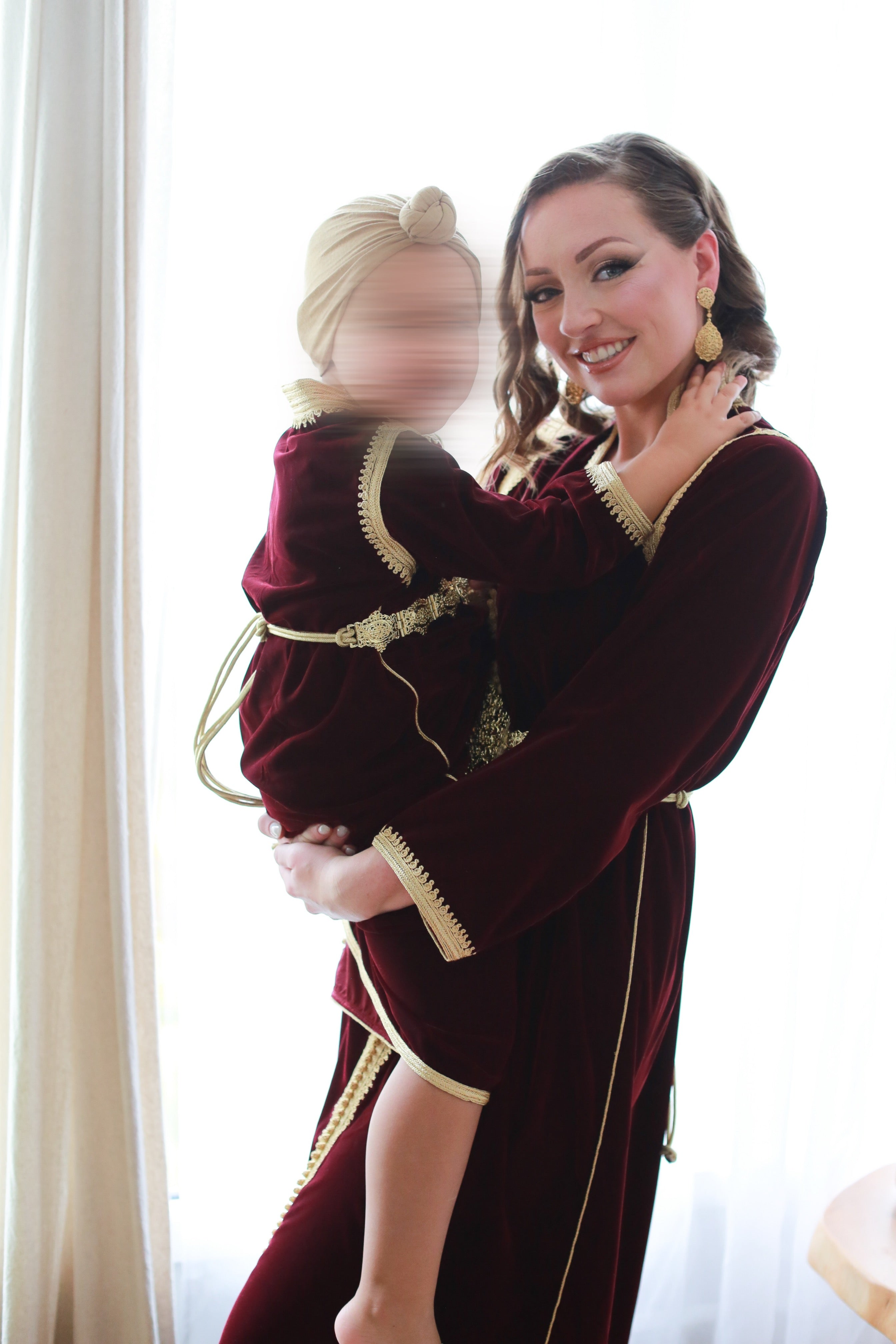 Caftan Yaqoût velours bordeaux
